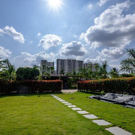 Veerdency Luxury Resort Devanahalli Luaran gambar