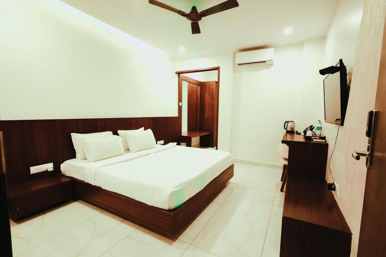 Veerdency Luxury Resort Devanahalli Luaran gambar