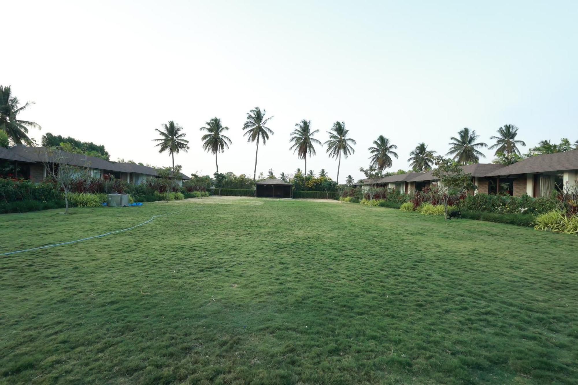 Veerdency Luxury Resort Devanahalli Luaran gambar