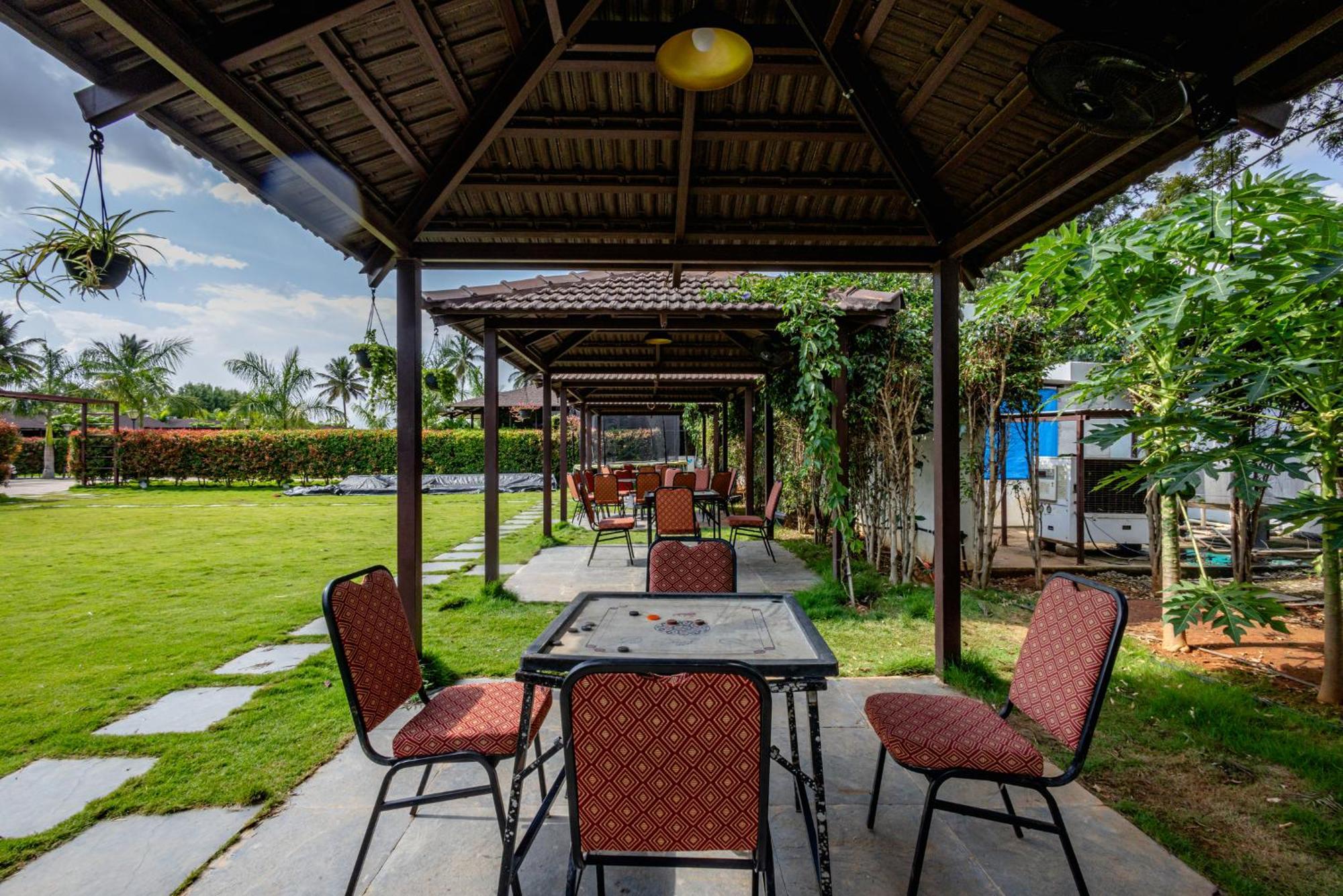Veerdency Luxury Resort Devanahalli Luaran gambar